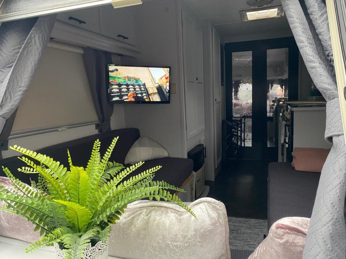 Rostrevor Valley Caravans With Private Hot Tub Bagian luar foto